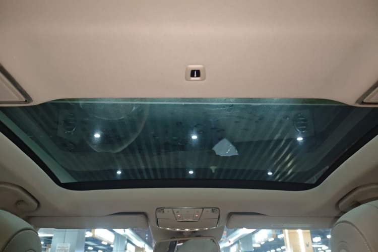 Used Mercedes-Benz S-Class 2014 S 320 L Business Model Headliner