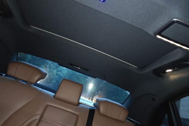 Used Mercedes-Benz S-Class 2014 S 320 L Business Model Headliner