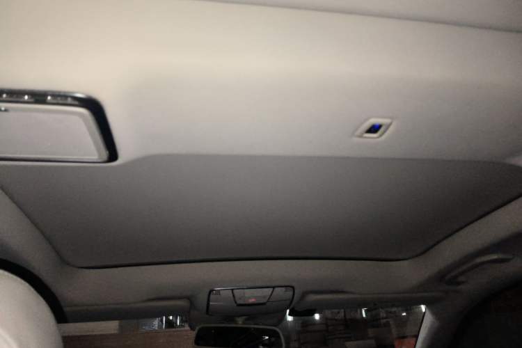Used Mercedes-Benz S-Class 2014 S 320 L Luxury Model Headliner