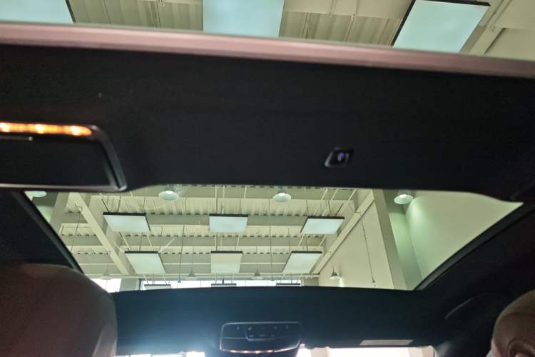 Used Mercedes-Benz S-Class 2014 S 320 L Business Model Headliner