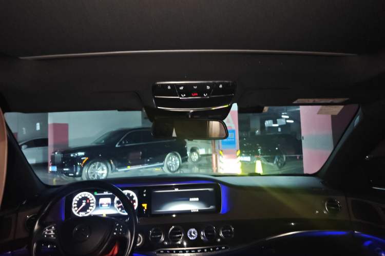 Used Mercedes-Benz S-Class 2014 S 320 L Business Model Headliner