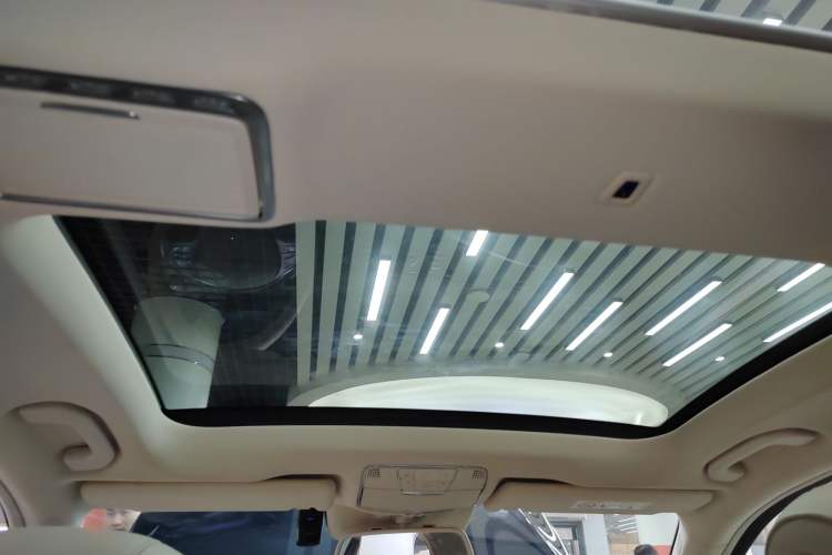 Used Mercedes-Benz S-Class 2014 S 320 L Business Model Headliner