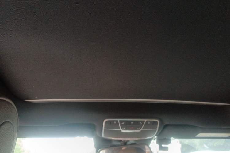 Used Mercedes-Benz S-Class 2014 S 320 L Business Model Headliner