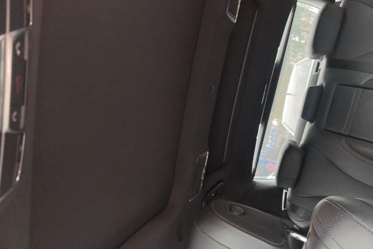 Used Mercedes-Benz S-Class 2014 S 320 L Business Model Headliner