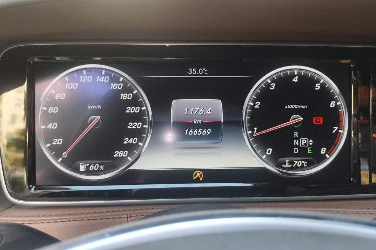 Used Mercedes-Benz S-Class 2014 S 320 L Business Model Instrument Cluster