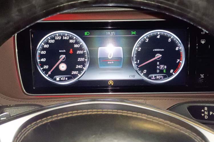 Used Mercedes-Benz S-Class 2014 S 320 L Luxury Model Instrument Cluster
