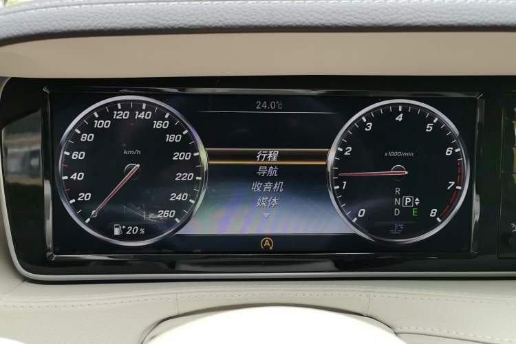 Used Mercedes-Benz S-Class 2014 S 320 L Business Model Instrument Cluster