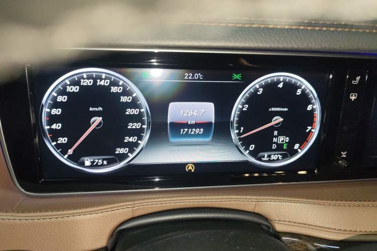 Used Mercedes-Benz S-Class 2014 S 320 L Business Model Instrument Cluster