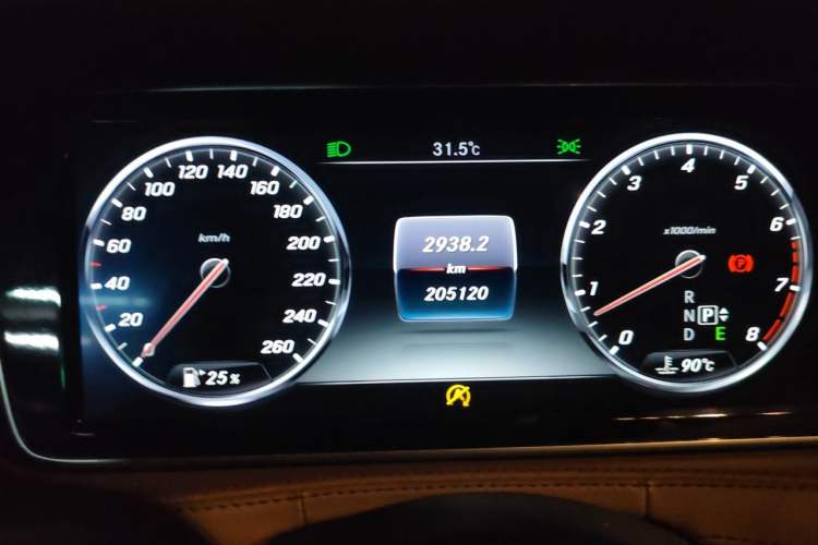 Used Mercedes-Benz S-Class 2014 S 320 L Luxury Model Instrument Cluster