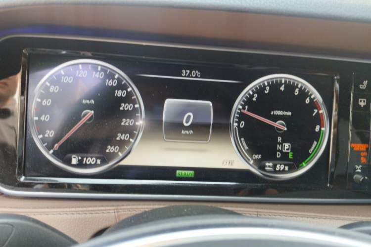 Used Mercedes-Benz S-Class 2014 S 400 L HYBRID Instrument Cluster