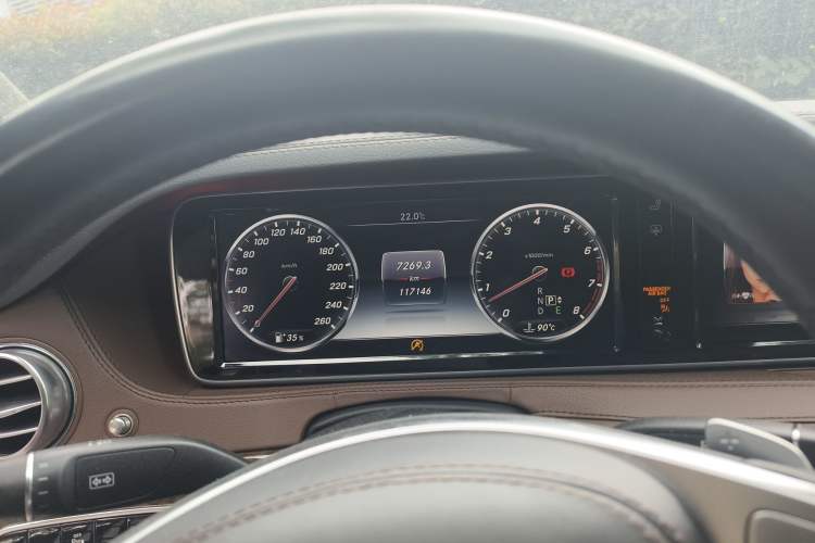 Used Mercedes-Benz S-Class 2014 S 320 L Business Model Instrument Cluster