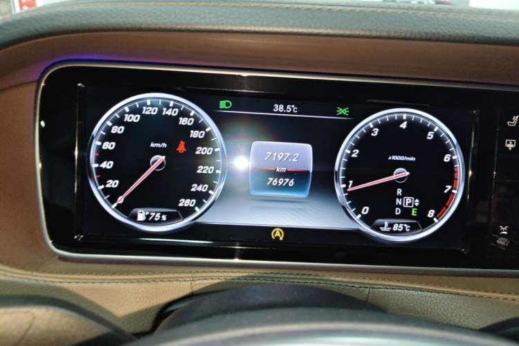 Used Mercedes-Benz S-Class 2014 S 320 L Business Model Instrument Cluster