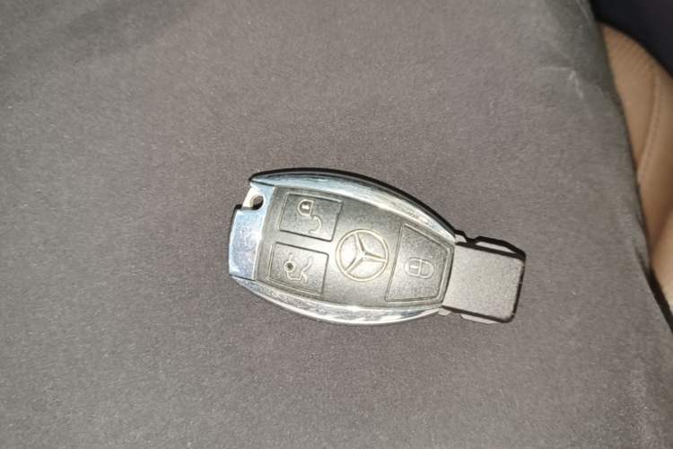 Used Mercedes-Benz S-Class 2014 S 320 L Business Model Interior 1