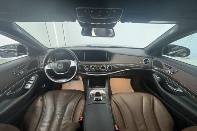 Used Mercedes-Benz S-Class 2014 S 320 L Business Model Interior 1