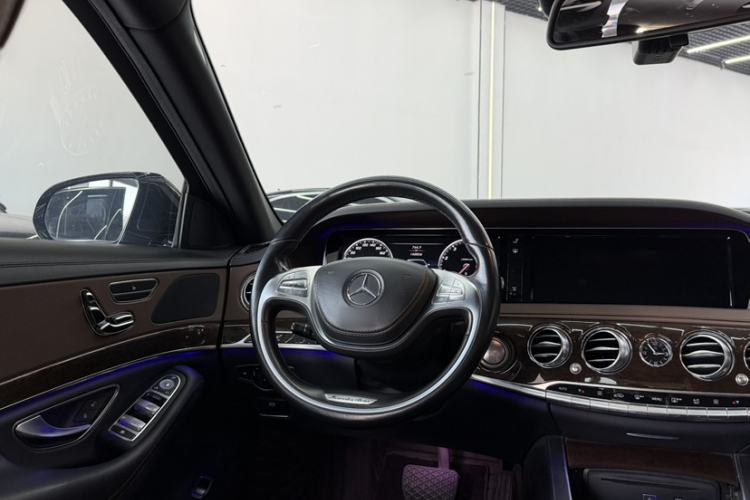 Used Mercedes-Benz S-Class 2014 S 320 L Business Model Interior 1