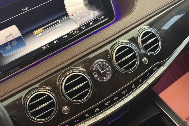 Used Mercedes-Benz S-Class 2014 S 320 L Luxury Model Interior 12