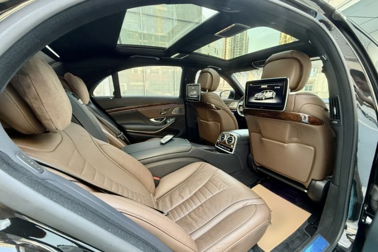 Used Mercedes-Benz S-Class 2014 Restyled S 500 L 4MATIC Interior 13