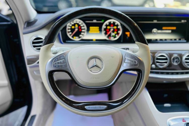 Used Mercedes-Benz S-Class 2014 S 320 L Business Model Interior 2