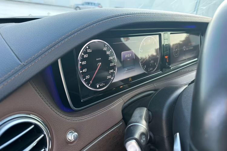Used Mercedes-Benz S-Class 2014 S 320 L Business Model Interior 2