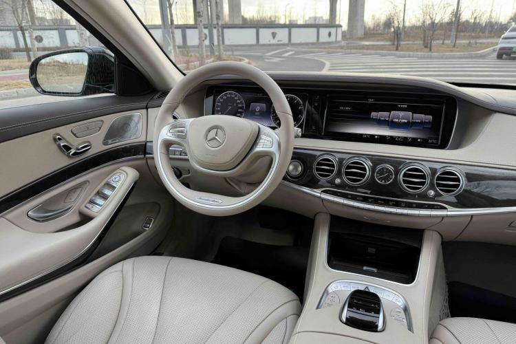 Used Mercedes-Benz S-Class 2014 S 320 L Luxury Model Interior 2