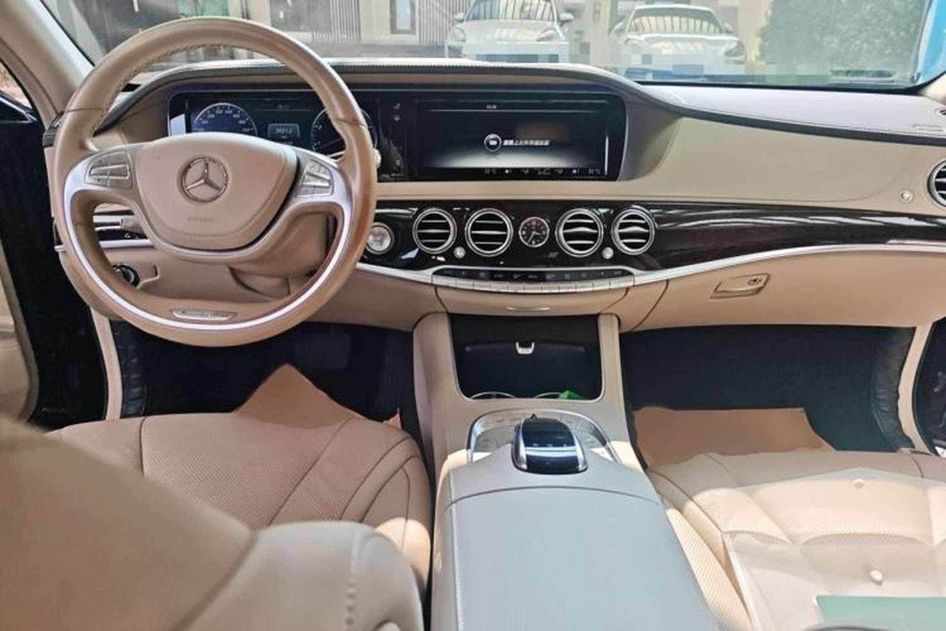 Used Mercedes-Benz S-Class 2014 S 320 L Business Model Interior 2