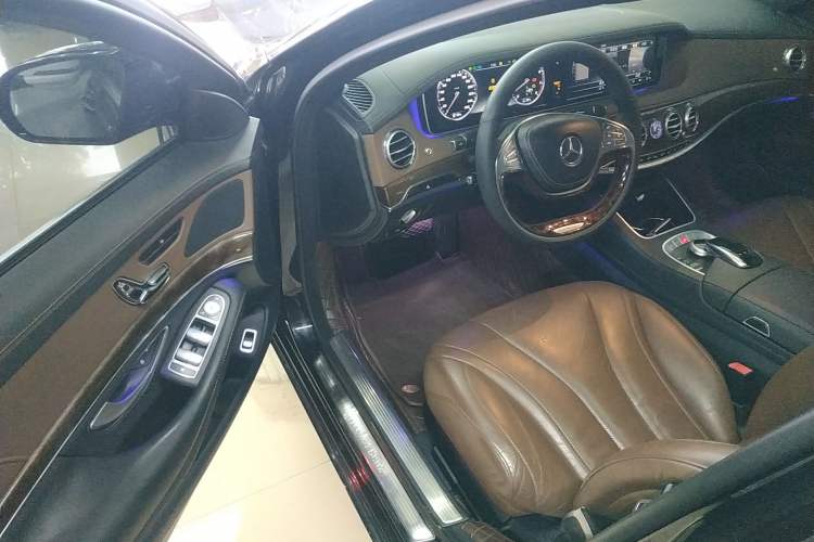 Used Mercedes-Benz S-Class 2014 S 320 L Business Model Interior 3