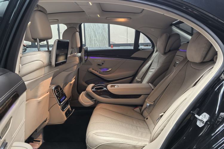 Used Mercedes-Benz S-Class 2014 S 400 L Prestige Edition Interior 4