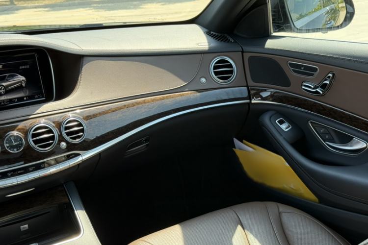 Used Mercedes-Benz S-Class 2014 S 320 L Business Model Interior 5