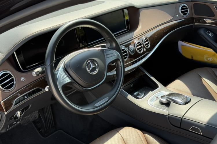Used Mercedes-Benz S-Class 2014 S 320 L Business Model Interior 6