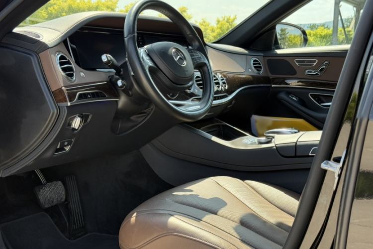 Used Mercedes-Benz S-Class 2014 S 320 L Business Model Interior 8