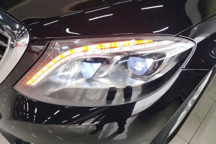 Used Mercedes-Benz S-Class 2014 S 320 L Business Model Left Front Headlight