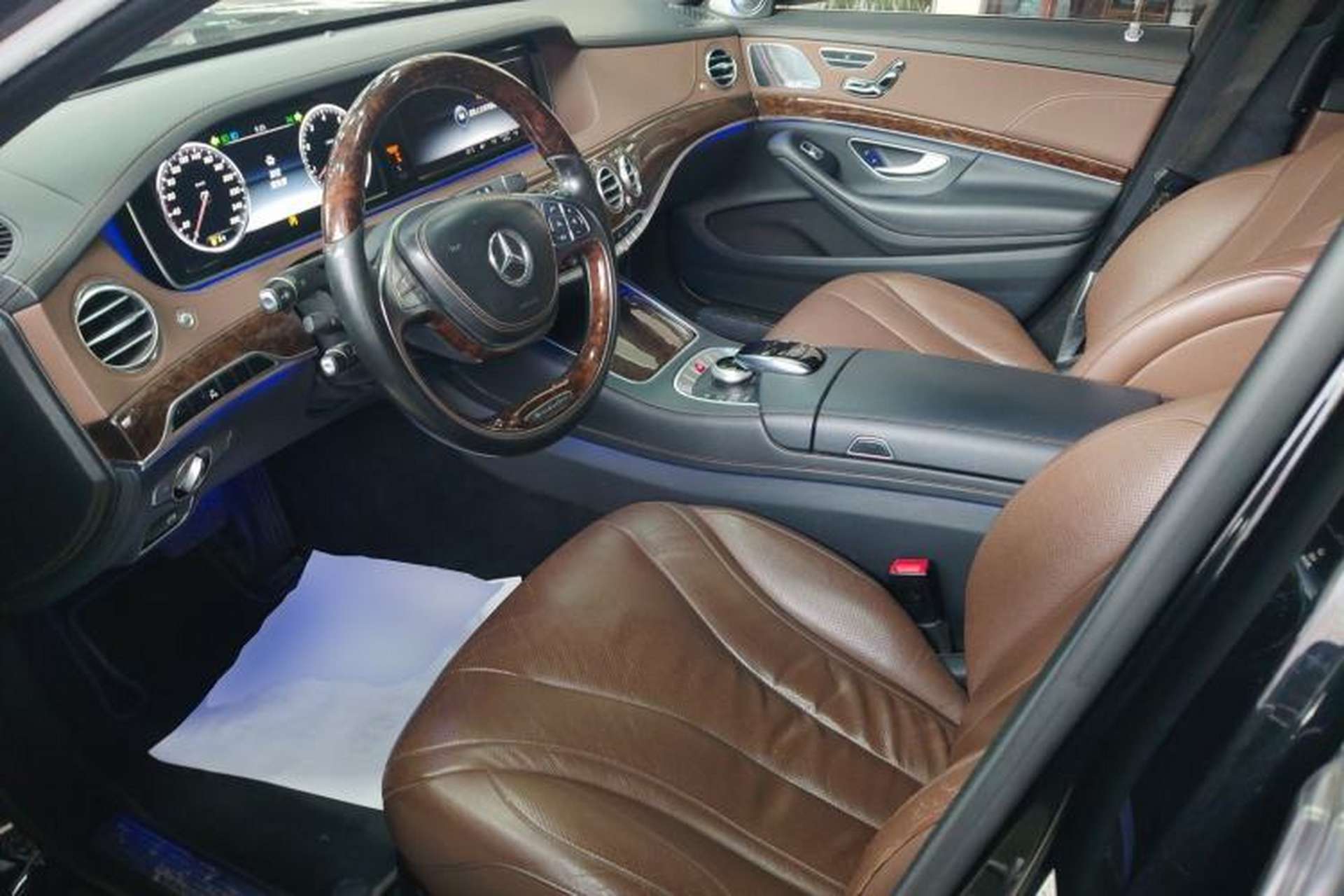 Used Mercedes-Benz S-Class 2014 S 320 L Business Model Left Front Seat