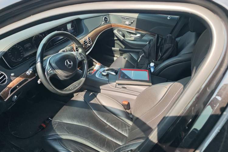Used Mercedes-Benz S-Class 2014 S 320 L Business Model Left Front Seat
