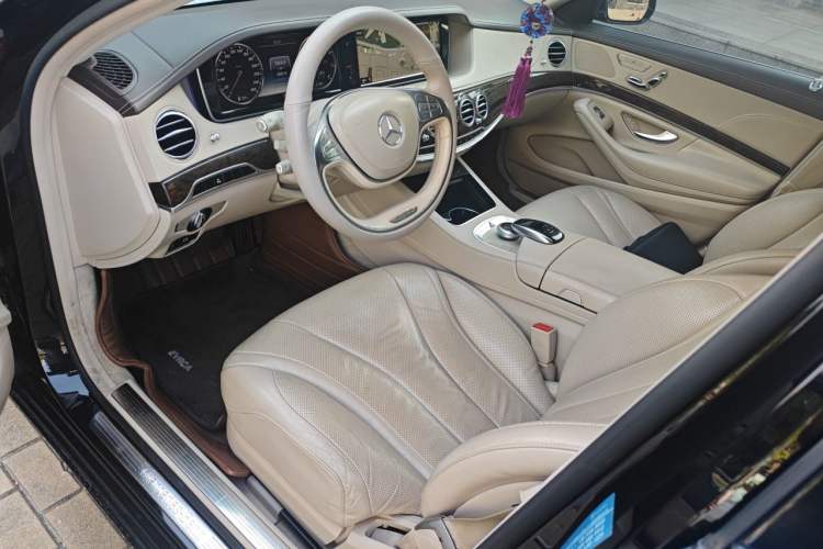 Used Mercedes-Benz S-Class 2014 S 320 L Business Model Left Front Seat