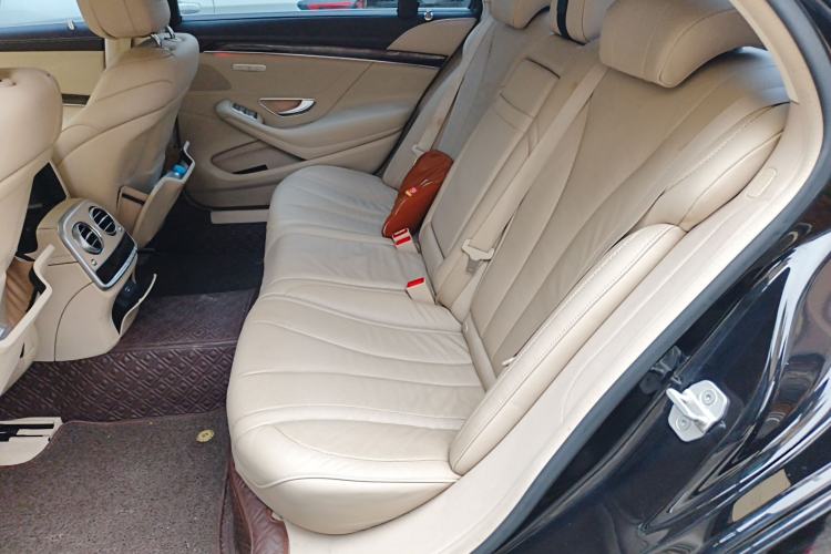 Used Mercedes-Benz S-Class 2014 S 320 L Business Model Left Rear Seat