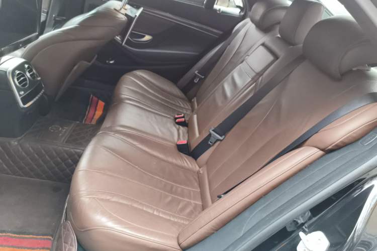 Used Mercedes-Benz S-Class 2014 S 320 L Business Model Left Rear Seat