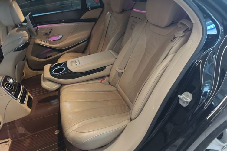 Used Mercedes-Benz S-Class 2014 S 320 L Luxury Model Left Rear Seat