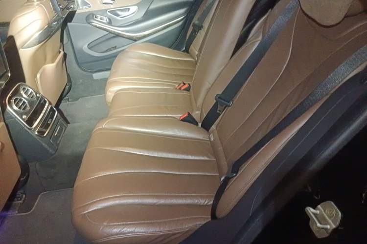 Used Mercedes-Benz S-Class 2014 S 320 L Luxury Model Left Rear Seat