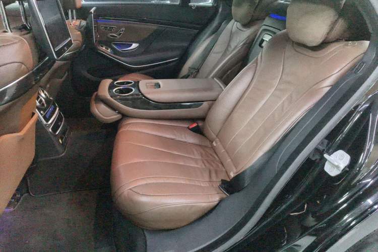 Used Mercedes-Benz S-Class 2014 S 320 L Business Model Left Rear Seat