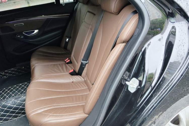 Used Mercedes-Benz S-Class 2014 S 320 L Business Model Left Rear Seat