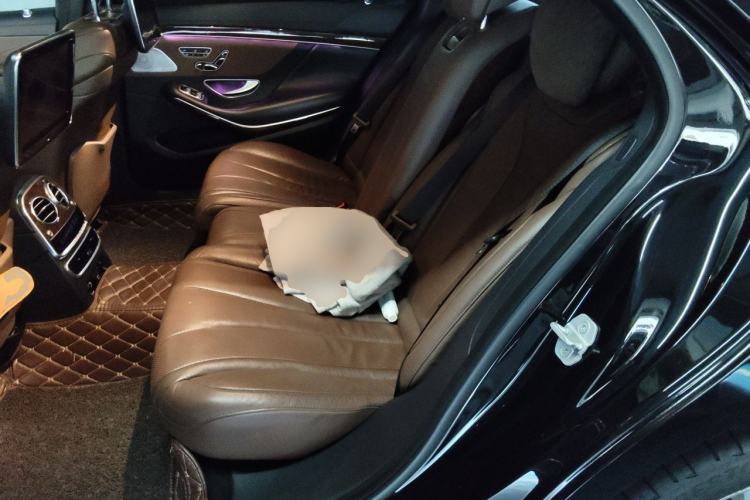 Used Mercedes-Benz S-Class 2014 S 400 L Luxury Model Left Rear Seat