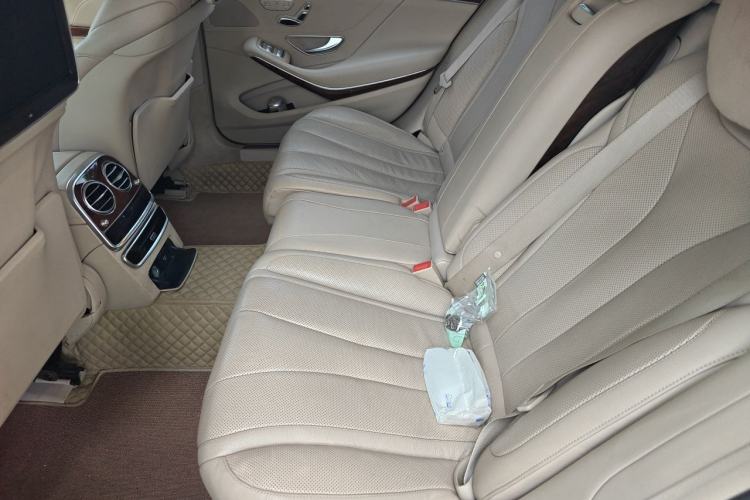 Used Mercedes-Benz S-Class 2014 S 400 L Prestige Edition Left Rear Seat