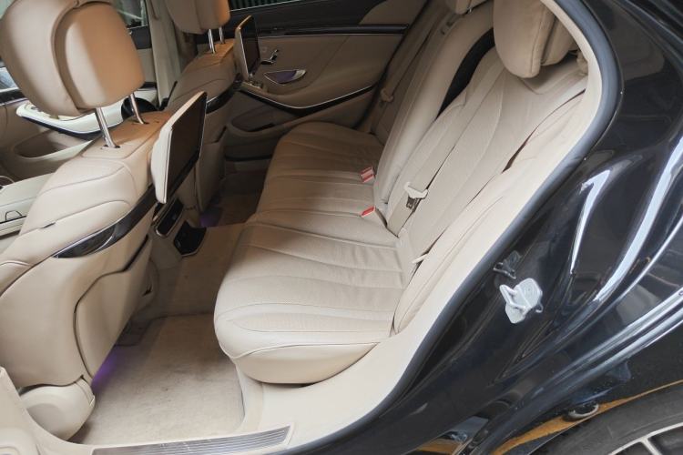 Used Mercedes-Benz S-Class 2014 S 320 L Luxury Model Left Rear Seat