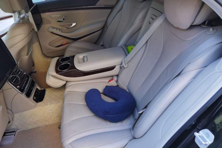 Used Mercedes-Benz S-Class 2014 S 400 L Prestige Edition Left Rear Seat