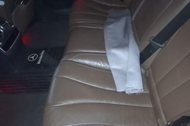 Used Mercedes-Benz S-Class 2014 S 320 L Business Model Left Rear Seat