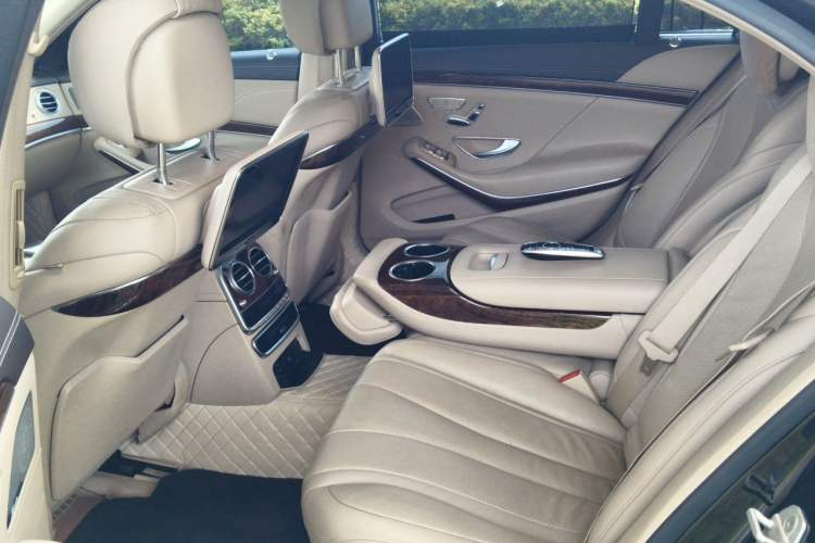 Used Mercedes-Benz S-Class 2014 S 320 L Luxury Model Left Rear Seat