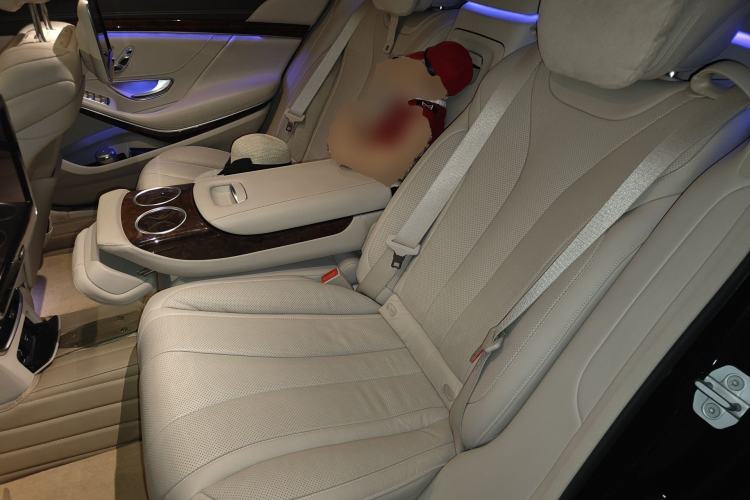 Used Mercedes-Benz S-Class 2014 S 400 L Luxury Model Left Rear Seat