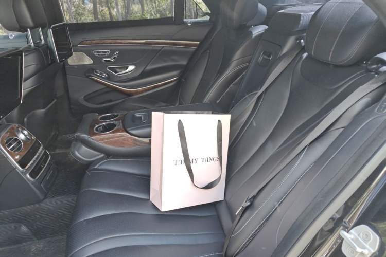 Used Mercedes-Benz S-Class 2014 S 400 L Prestige Edition Left Rear Seat