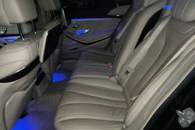 Used Mercedes-Benz S-Class 2014 S 320 L Luxury Model Left Rear Seat