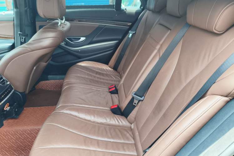 Used Mercedes-Benz S-Class 2014 S 320 L Business Model Left Rear Seat